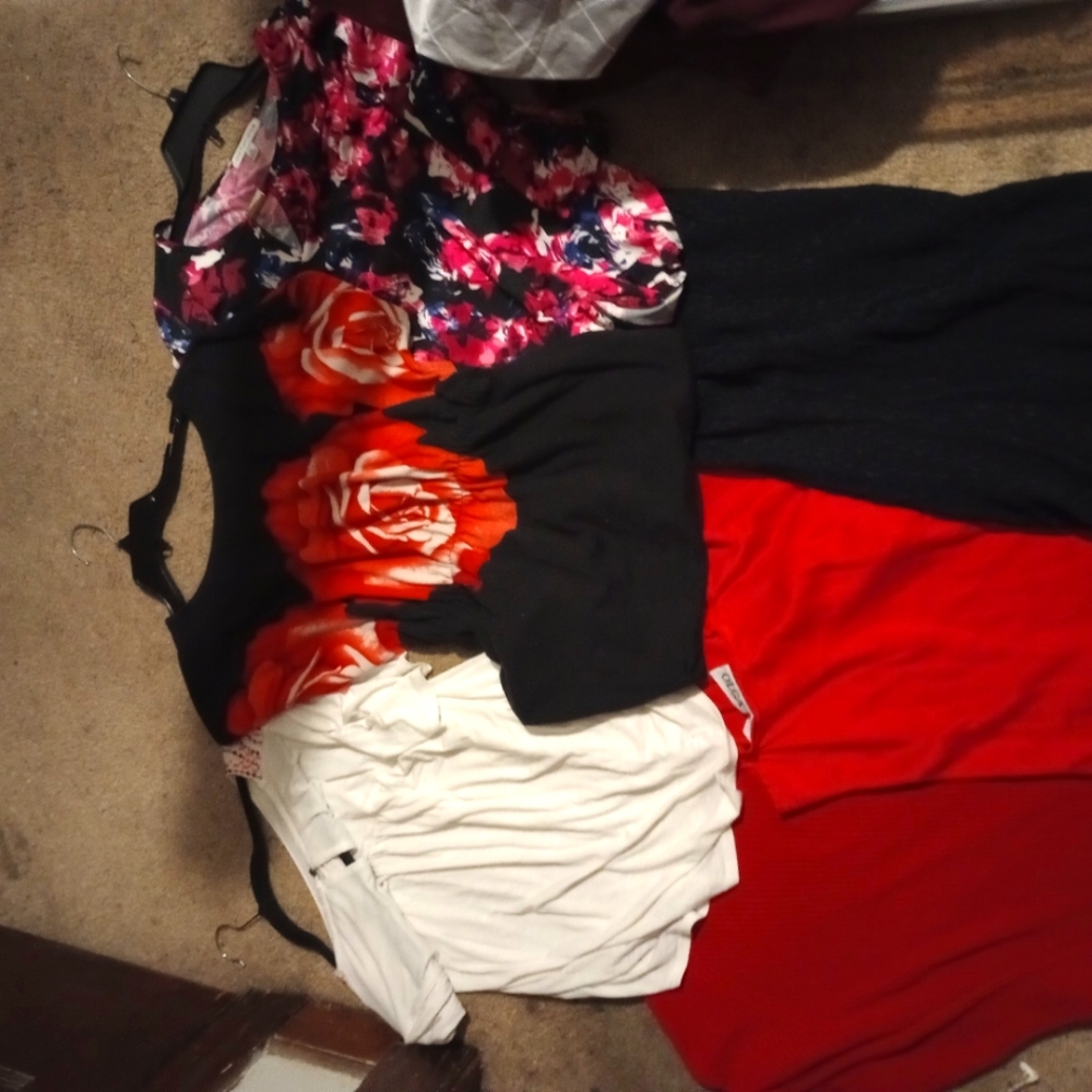 Women's hot sale size medium clothes variety